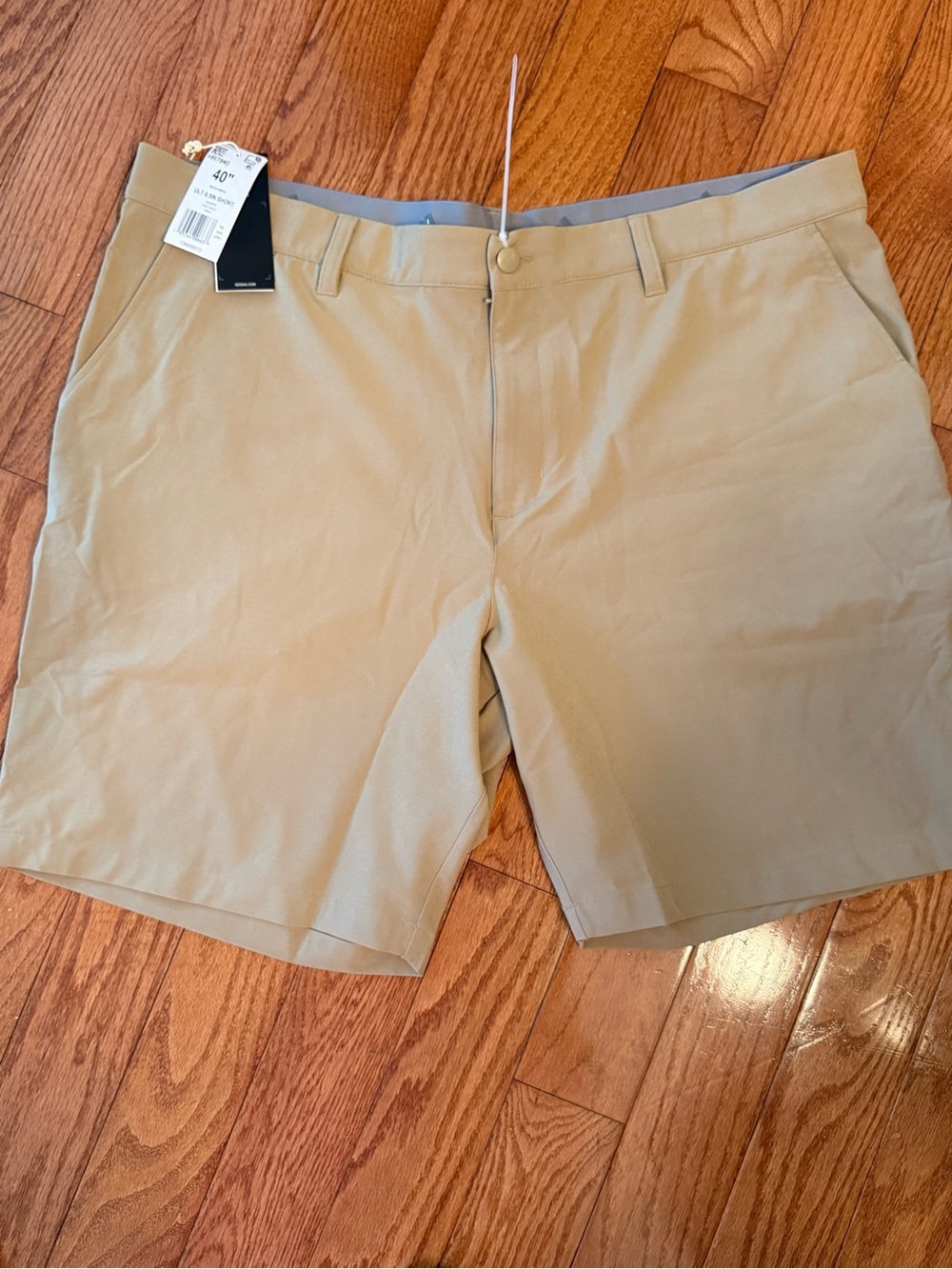 NWT adidas Men's Ultimate365 GOLF Shorts 8.5”  Hemp (Beige) Size 40 #HR7940
